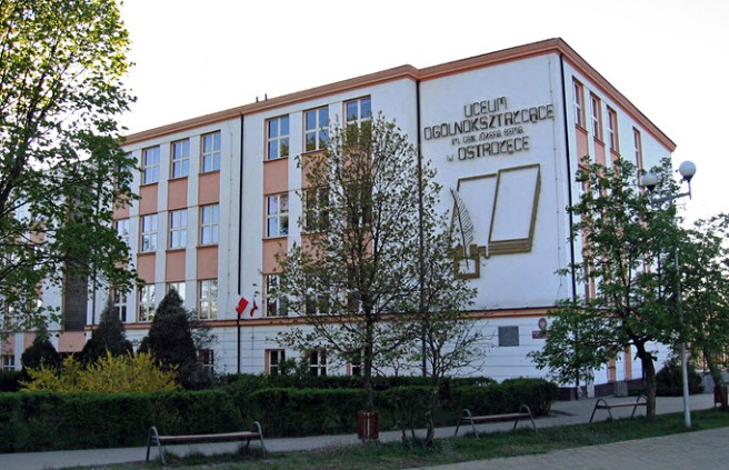 trzecie